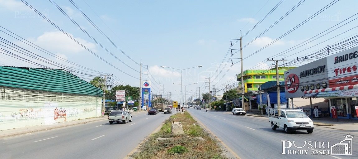 สร้างโรงงานขนาด 2,000 ตร.ม. ได้สบาย ๆ บน ที่ดินสีม่วง ถมแล้ว 2 ไร่ เดินทางง่ายใกล้ถนนเศรษฐกิจเพียง 750 ม. เท่านั้น - KK1859S