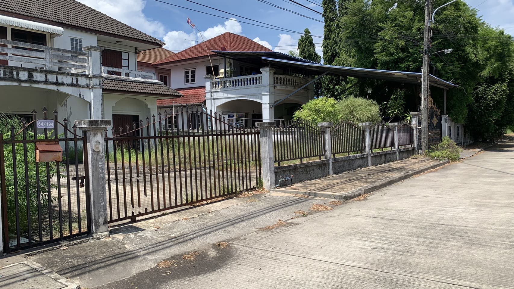 ขายบ้านเดี่ยวใกล้หาดบางแสน บ้านสามมุขธานี