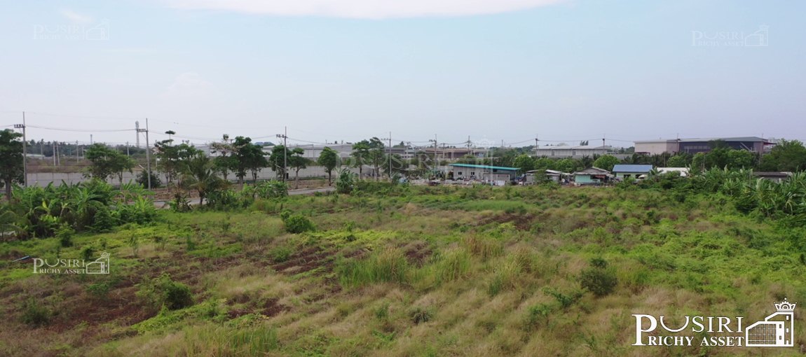 ที่สร้างโรงงานสวยเกือบ 11 ไร่ หน้ากว้าง 225 เมตร สาธารณูปโภคครบ ใกล้ อบต.ดอนไก่ดี เดินทางสะดวกบนถนนสายใยรักเพียง 1.4 กม.  KK4018S