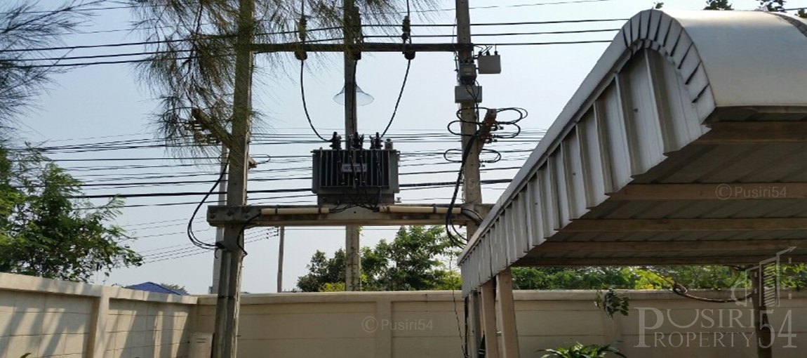 ที่ดินอุตสาหกรรม สีม่วงแท้  พร้อมคลังสินค้า สำนักงาน บนที่ดิน 13 ไร่เศษ ใกล้ถนนเศรษฐกิจไม่ถึง 1 กิโล ถนนกว้างตลอดทาง  KK1712S