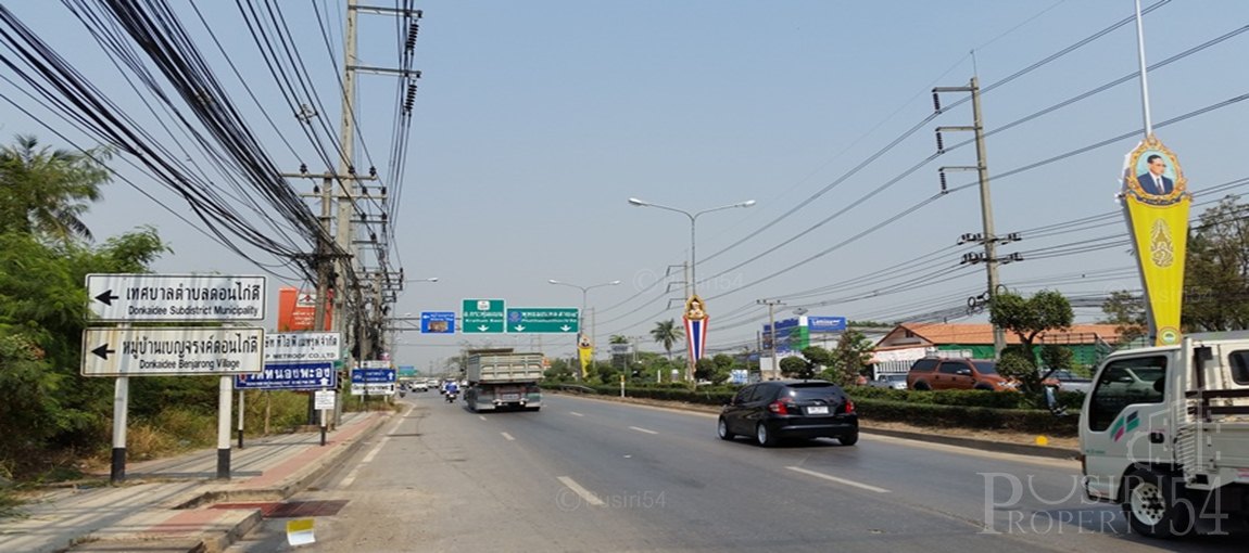 ที่ดินอุตสาหกรรม สีม่วงแท้  พร้อมคลังสินค้า สำนักงาน บนที่ดิน 13 ไร่เศษ ใกล้ถนนเศรษฐกิจไม่ถึง 1 กิโล ถนนกว้างตลอดทาง  KK1712S