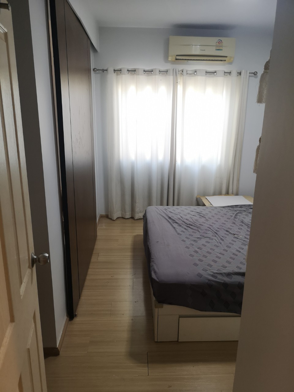 ขายคอนโดเอสเปซ  ตึก E A-space Asoke Ratchada   Room type : 1 Bedroom  1 ห้องนอน 1 ห้องน้ำ   ขนาด 35 ตร.ม. 