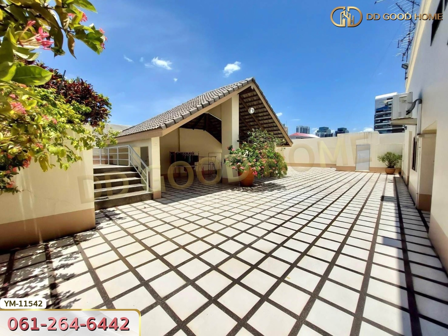 รัชดาโฮม คอนโด (Rachada Home Condo) อินทามระ 49 ใกล้ MRT สุทธิสาร