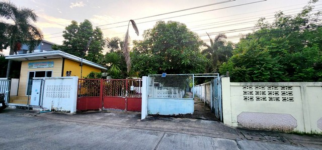 บ้าน -   8000000 บาท. 10นอน8BATHROOM 262 ตร.วา ครบครัน -