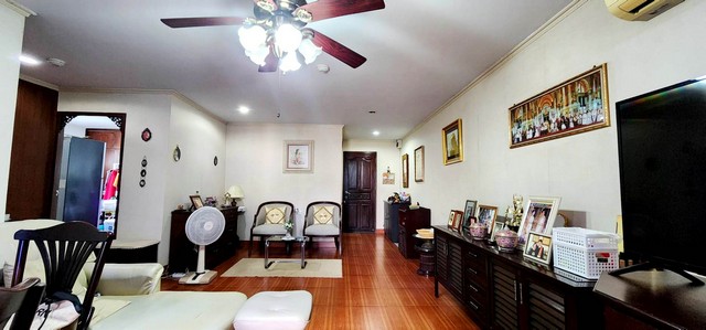 Condo รีเจ้นท์ โฮม 3 2000000 BAHT. 2 BEDROOM 2 Bathroom 74SQ.METER   VERY GOOD กรุงเทพ