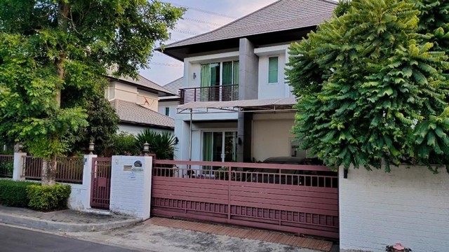 รหัสC5848 ให้เช่าบ้านเดี่ยว 2 ชั้นหมู่บ้านบลูลากูล บางนา fully furnished ถนนกาญจนาภิเษก ใกล้ห้างเมกา บางนา