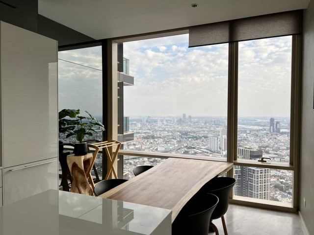 Four Seasons Private Residences Condo for RENT, near BTS Saphan Taksin