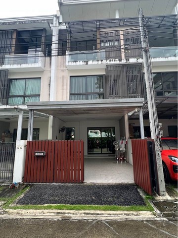 ให้เช่าทาวน์โฮม 3 ชั้น 3 ห้องนอน เดอะ เทอเรส รามอินทรา 65 The Terrace ใกล้ BTS รามอินทรา 40 ใกล้ทางด่วน เฟอร์พร้อมอยู่ 