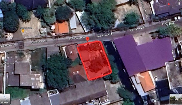 ขายที่ดิน 72.7 ตรวแปลงมุม พร้อมบ้านเดี่ยว 2 ชั้น และ 6 ห้องเช่า ย่านสุทธิสาร ซอยอินทามระ 41 ใกล้ MRT สุทธิสาร 