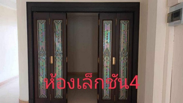 ขายด่วนทาวน์โฮม 4 ชั้นครึ่ง มีดาดฟ้า ซ.สาธุประดิษฐ์ 34 หลังริม