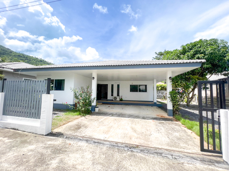 Beautiful 2 bedroom house, mountain view on Koh Samui.