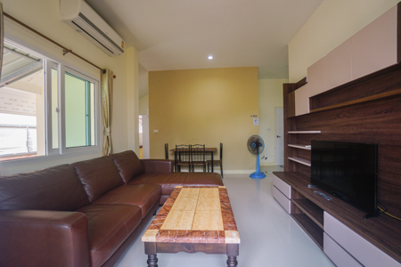 Beautiful house for sale in Theeraya Project, Taling Ngam, Koh Samui, decorated with furniture. Near Racha Pier