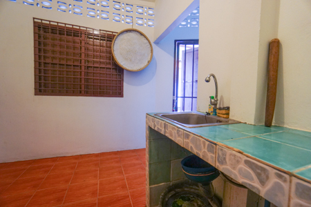 Single house for sale, 4 bedrooms, area 50 sq.w. Bo Phut Subdistrict, in the heart of Koh Samui.