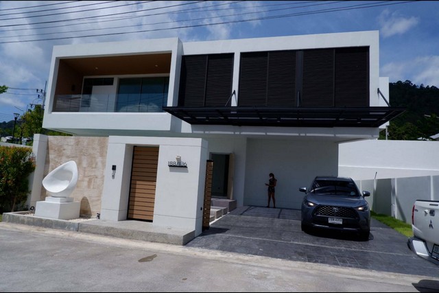 For Rent : Phuket Town Brand New Private Pool Villa 3 Bedrooms 3 Bathrooms