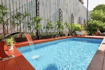 ให้เช่าบ้าน ใจกลางสาทร (สวนพลู) Luxury heritage pool villa (Sathorn) พร้อมอยู่ รีโนเวทใหม่ 2 ชั้น 4 ห้องนอน